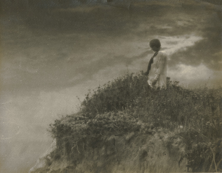 Sigismund Blumann - Lady of the Clouds