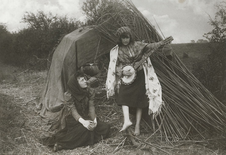 Charles Smerdon Roe - Untitled Charles Smerdon Roe - Untitled