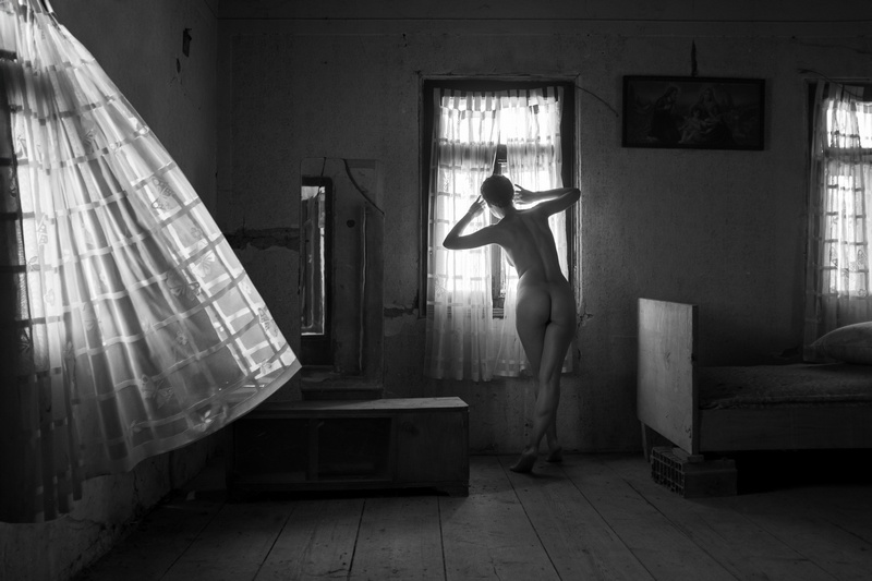 Stanko Abadžic - Female Nude Peeking through Drapes Stanko Abadžic - Female Nude Peeking through Drapes